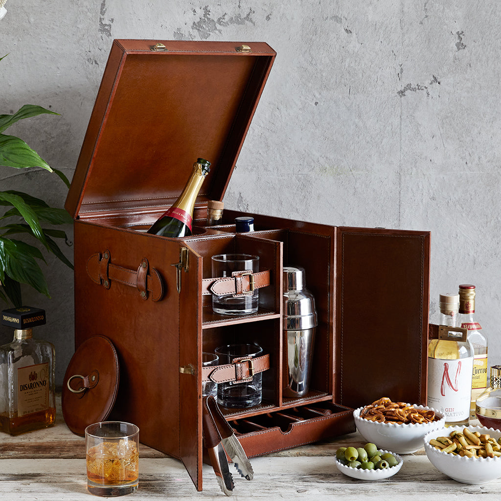 Statement mixology box open, perfect for a cocktail lover