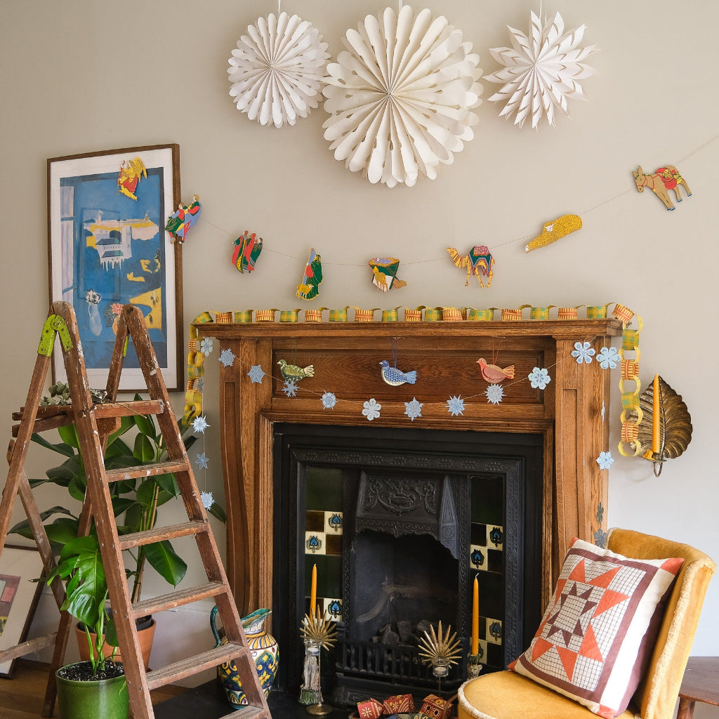 Paper Small Traditional Star