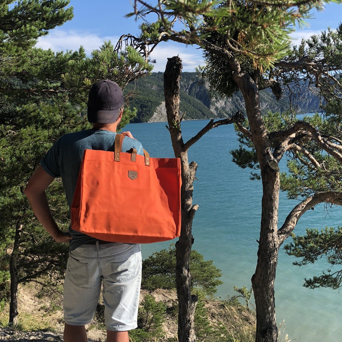 Waxed Canvas Tote Bag - Life of Riley