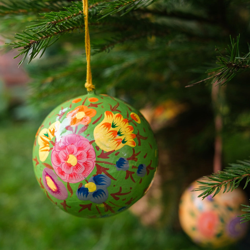 Green Petunia Bauble
