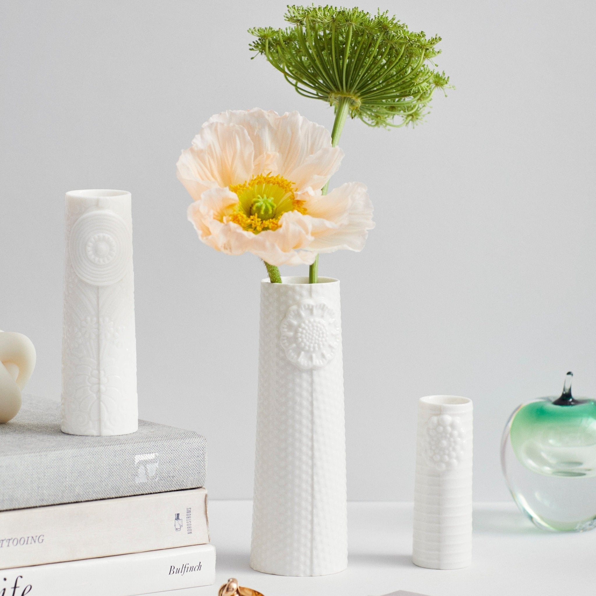 Pipanella lines Micro White Vase - Life of Riley
